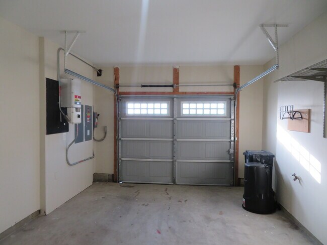 Photo - 3700 Bedford Dr