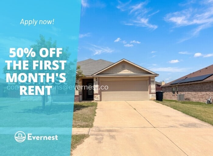 501 W Vega Ln