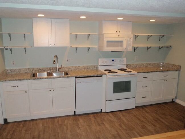 Photo - 6361 Clay Park Dr