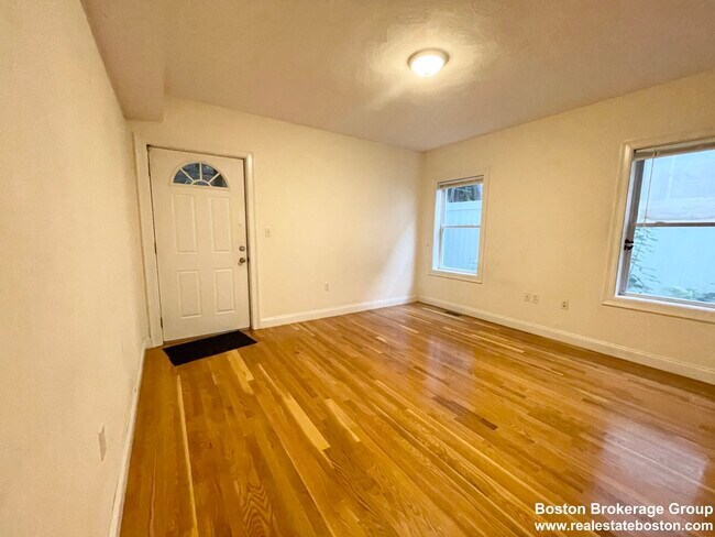 Photo - 128 Hillside St Unit 1