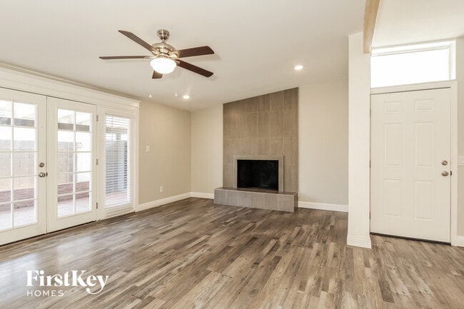 Photo - 3718 W Townley Ave