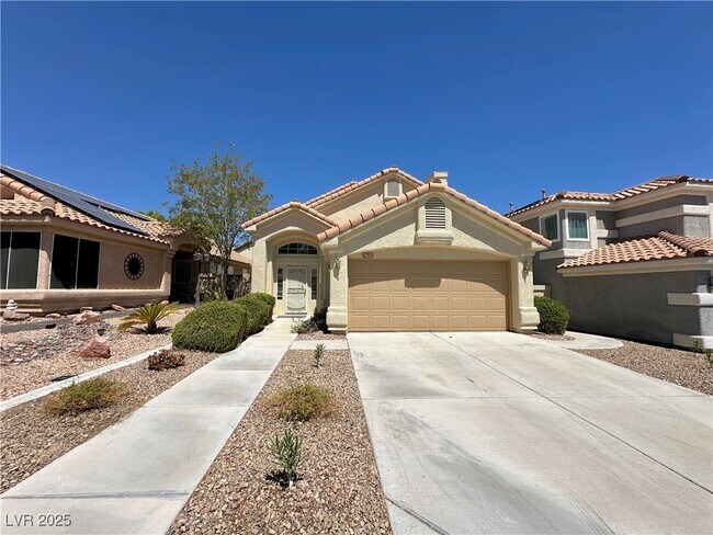 Building Photo - 9628 Spanish Steps Ln Rental