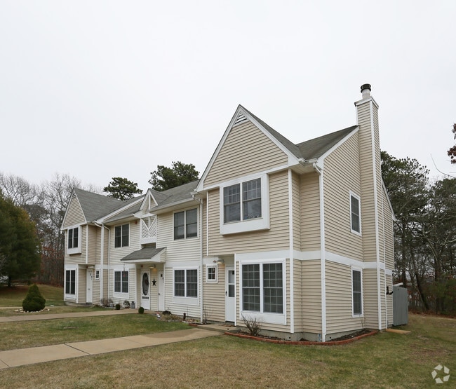 Photo - Accabonac Apartments