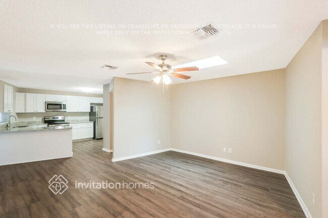 Photo - 8814 Elm Leaf Ct