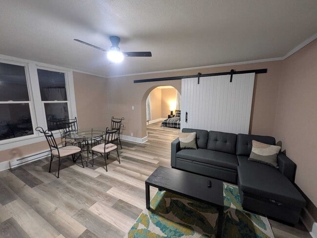 Photo - 205 S Walters St Unit 1