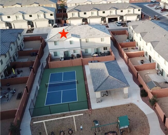 Photo - Three Bedroom Red Mountain Vista Town Home Unit 293