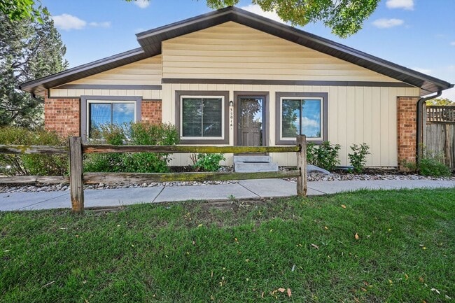 Building Photo - 3501 S Kittredge St