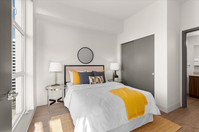 Pivot Apartments