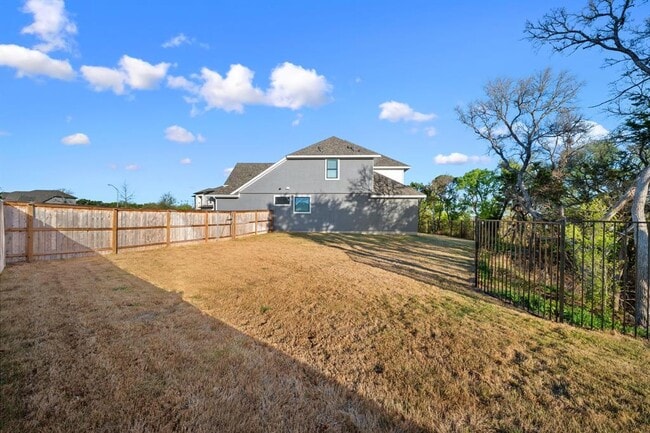 Photo - 2345 Beebalm St