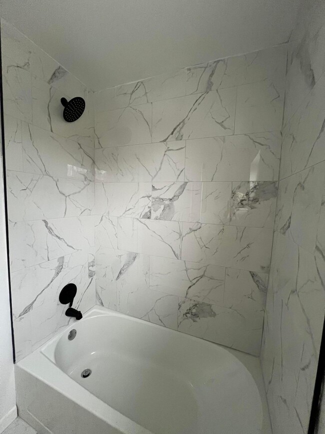 Photo - 50 N Hampton Rd Unit C