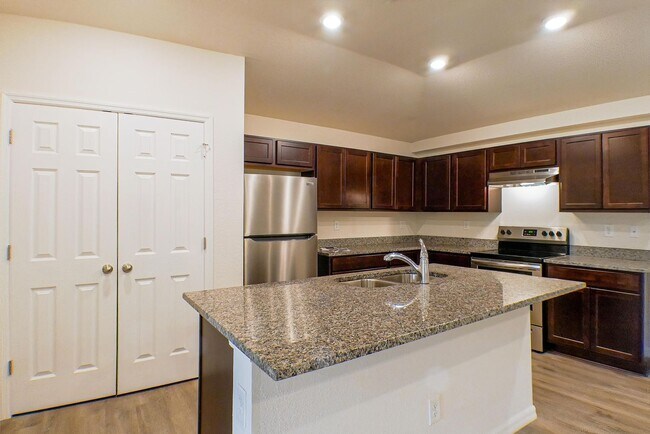 Photo - 225-227 Rogers St Unit 225 Rogers St