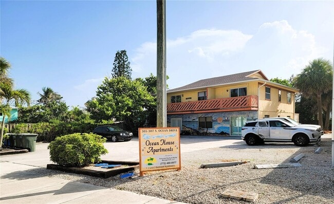 Photo - 307 S Ocean Dr Unit B