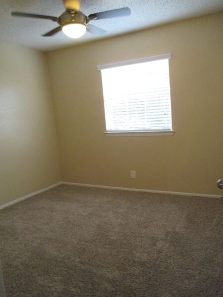 Photo - East University Place Condominiums