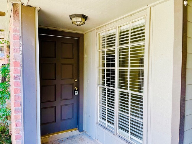 Photo - 19319 Lazy Valley Dr