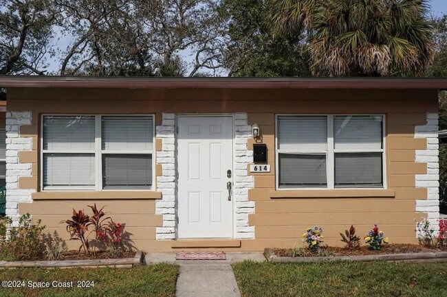 Building Photo - 614 Shady Ln Rental