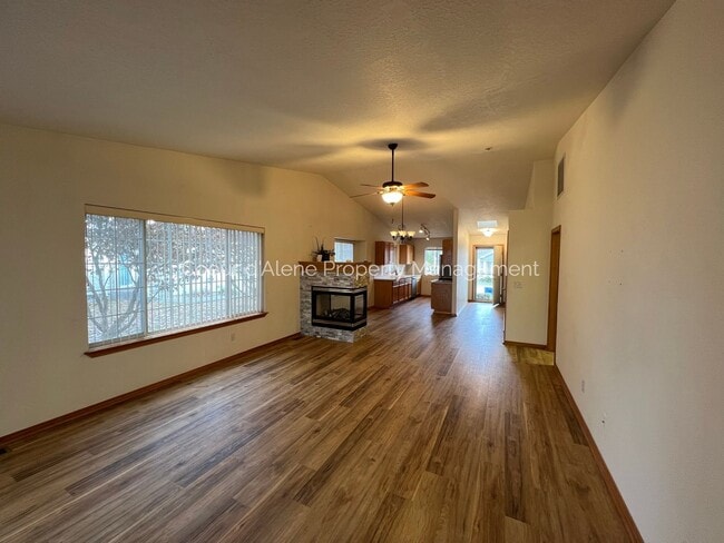 Photo - 2 bed townhouse in gated community w/ River access!