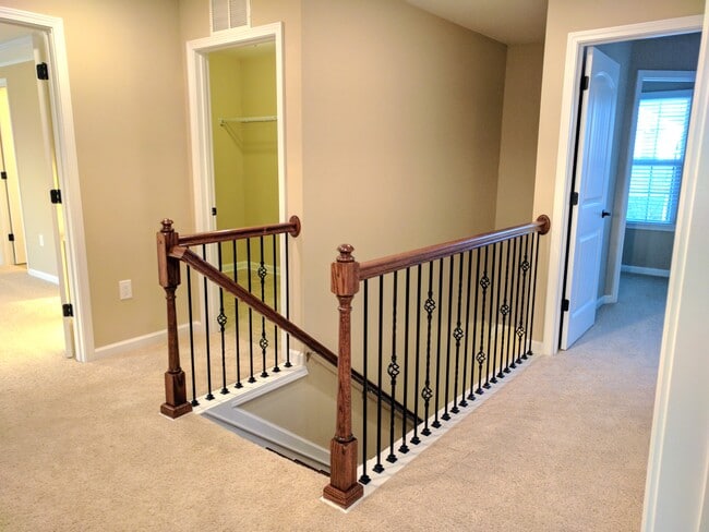 Photo - 120 Brassica Ln