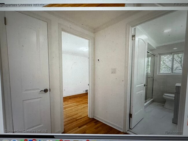 Photo - 1047 N Old Woodward Ave