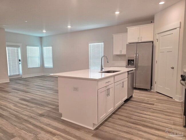 Photo - 4659 Eider Rd
