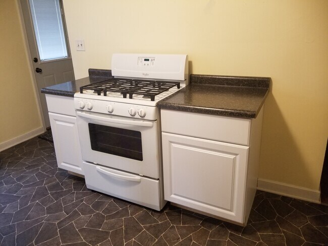 Kitchen - 4733 France Ave S