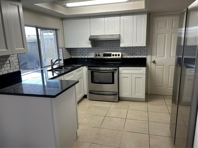 Photo - 3310 Jamestown Dr