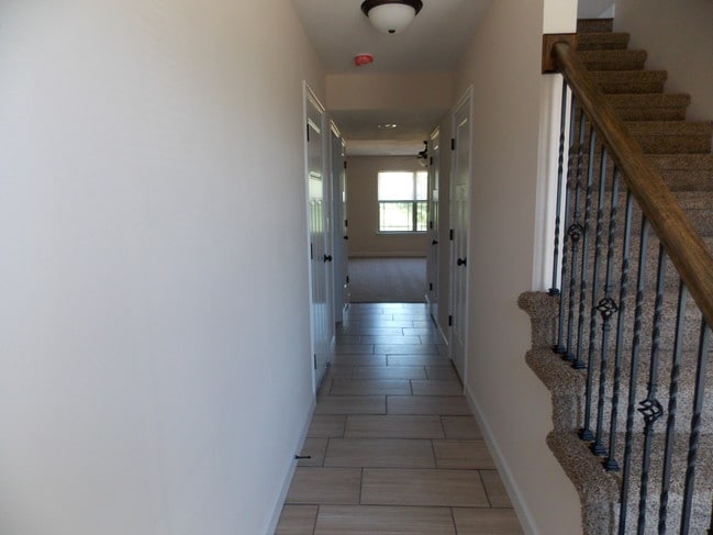 Photo - 208 Olyvia Street