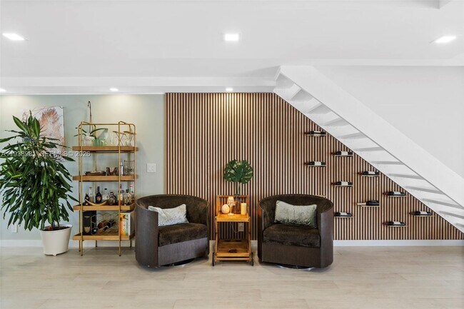 Photo - 918 NE 26th Ave