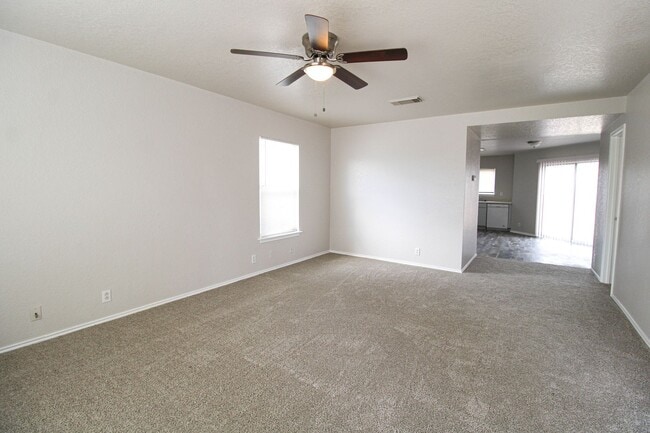 Photo - 9 Great Hills Dr