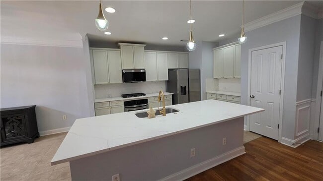 Photo - 1522 Bouvier Pl