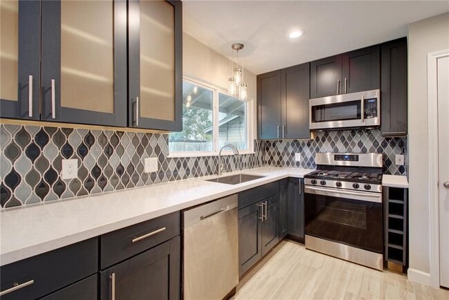 Photo - 8808 Clarewood Dr