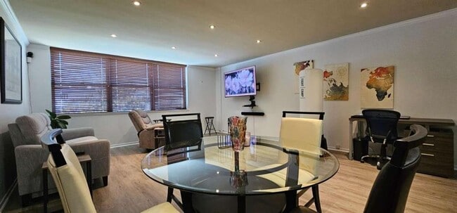 Photo - 2965 Pharr Ct S Northwest Unit 316