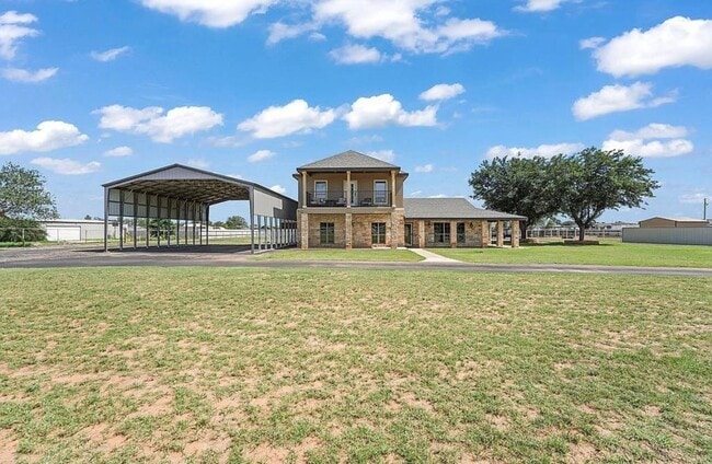 Photo - 5508 E County Rd 60