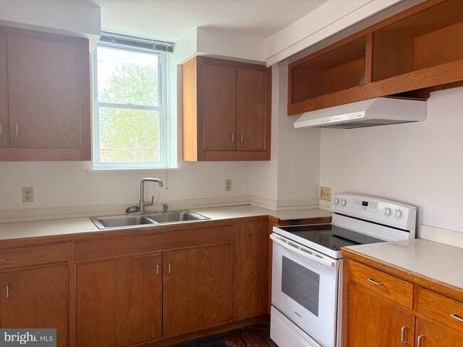 Photo - 7 Coryell St