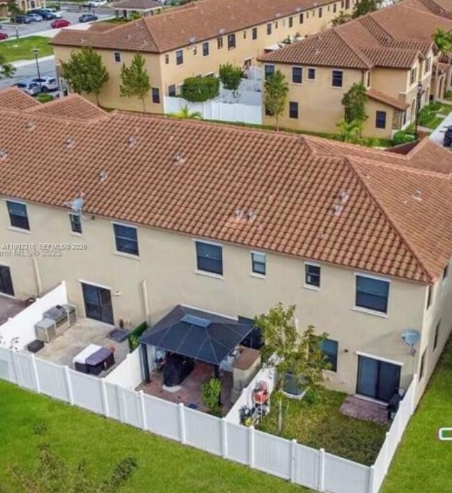 Building Photo - 8952 W 35th Ln