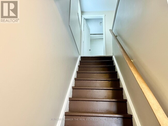 Photo - 11 Chaucer Crescent