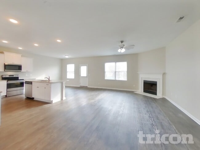 Photo - 3012 Bishop Ln