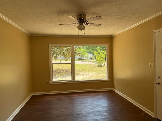 Photo - 118 Taylor St