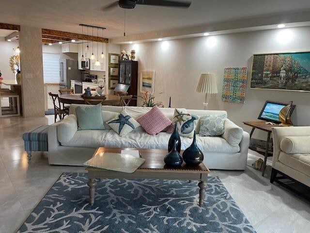 Photo - 11230 Green Lake Dr Unidad 103