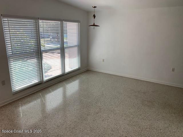 22 Knollwood Dr