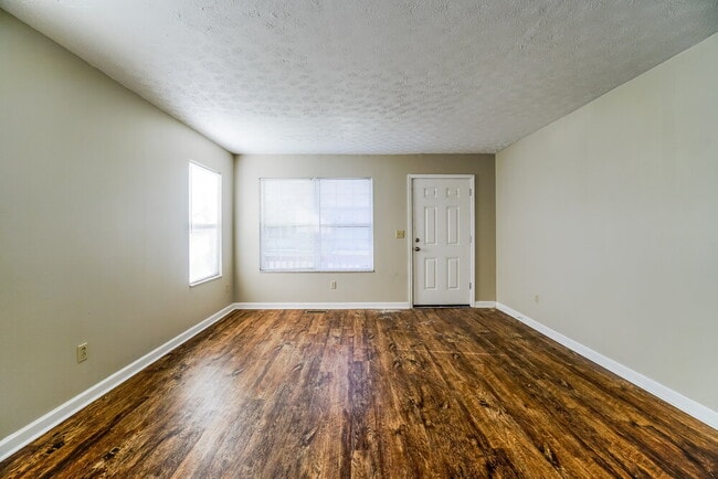 Photo - 7950 Dolmen Dr