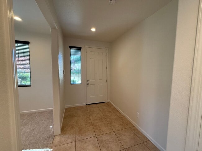 Photo - 3 bedroom single story in Manteca!