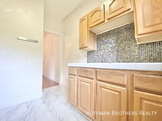 Photo - 532 S Coronado St Unit 204