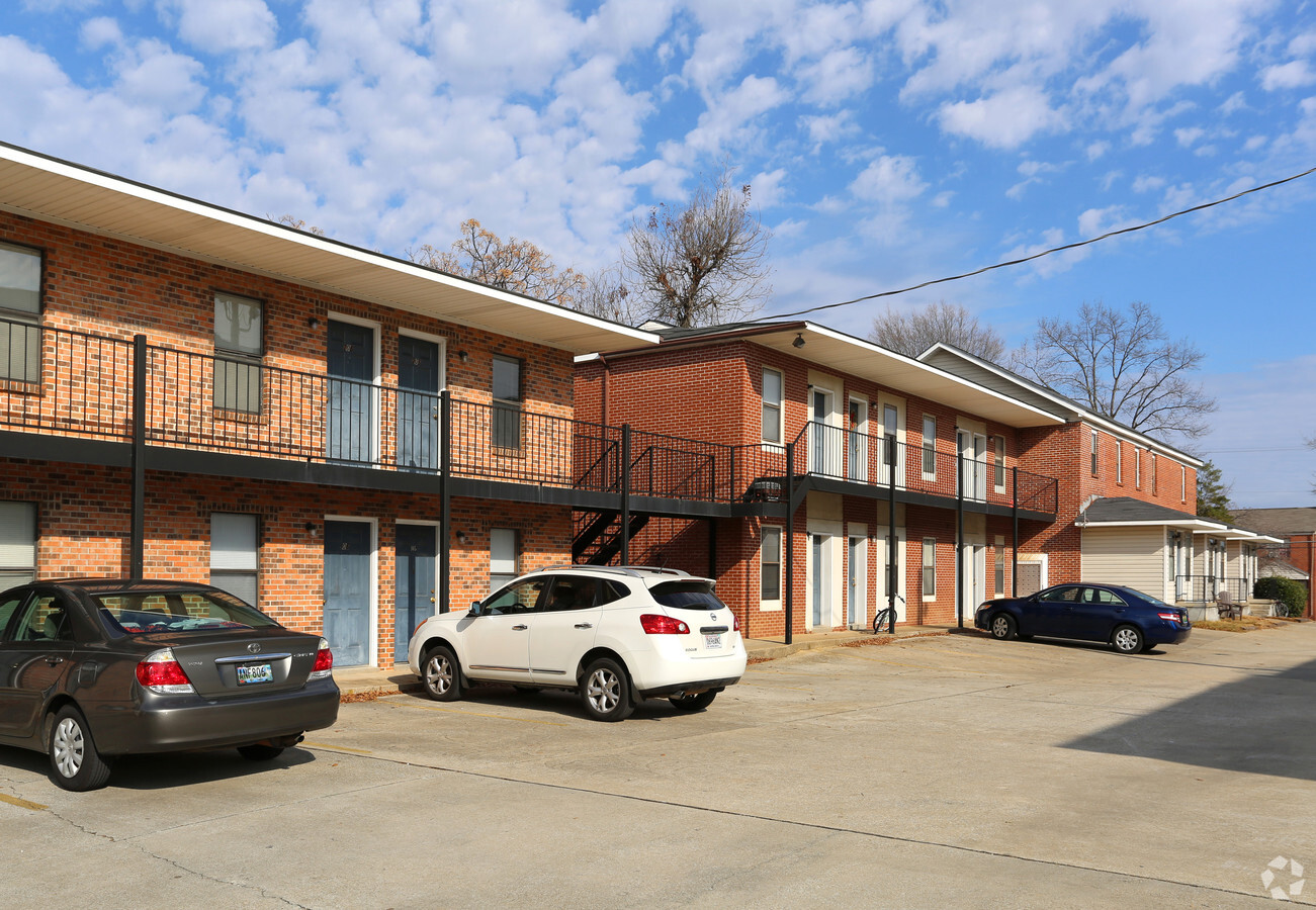 Haley Commons Apartments - Auburn, AL | ForRent.com