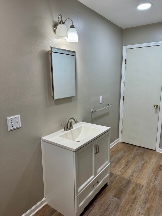 Photo - 1155 Maple St Unit 2F