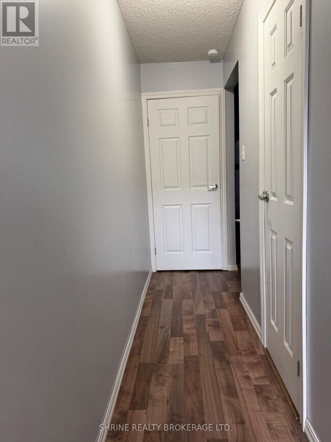 Photo - 110 Deveron Crescent