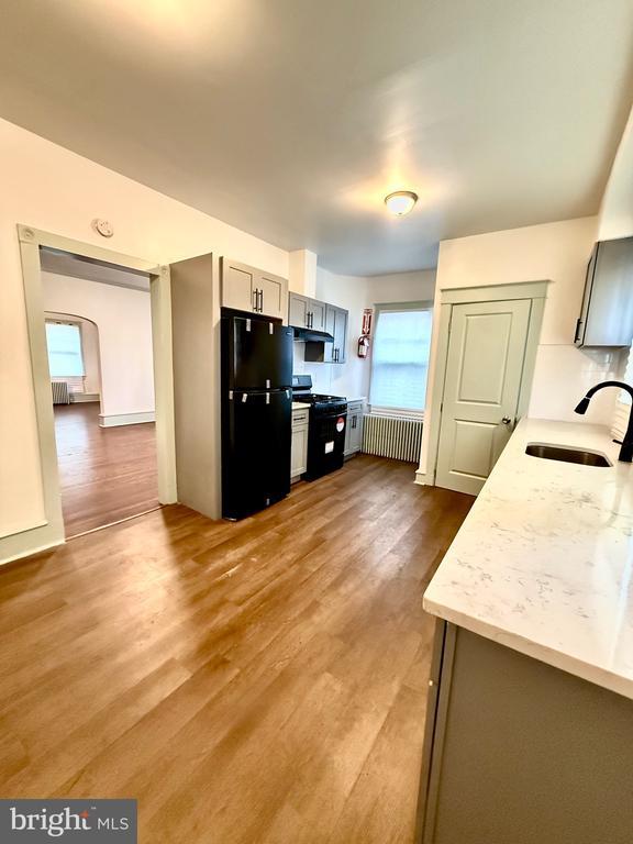 Photo - 109 State St