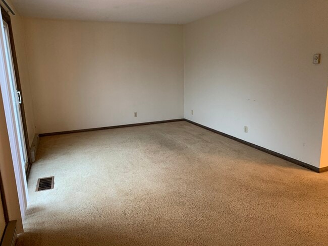 Photo - 212 Fulton St