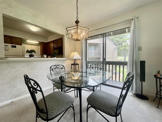 Photo - 800 St Andrews DriveLinville Gdns