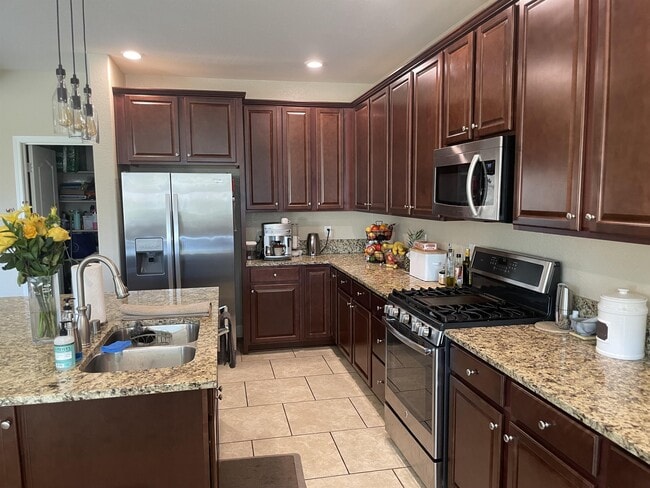 Photo - 10510 Rollins Dr