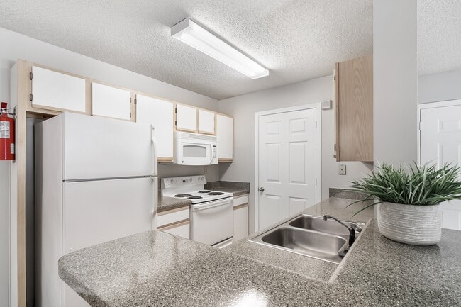 Photo - The Pointe Apartment Homes